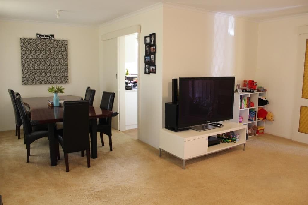 54 Hopetoun Street, Rochester VIC 3561, Rochester - Thumbnail 3