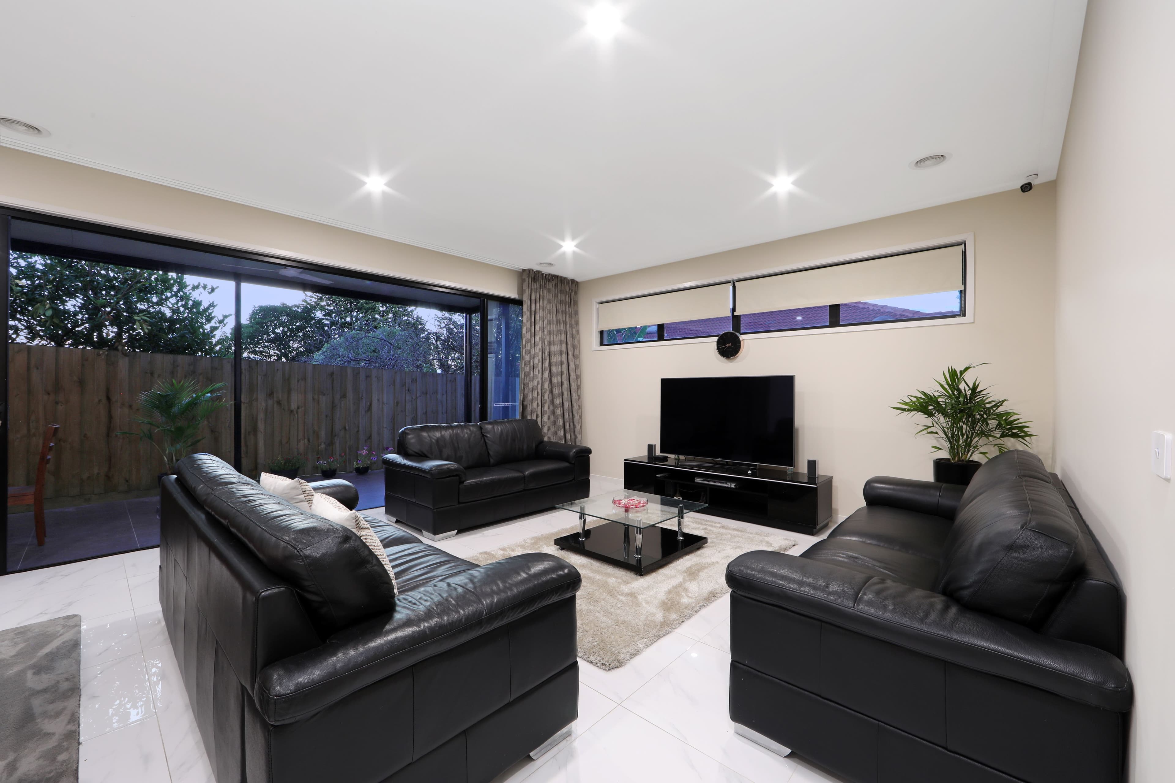 14 Windermere Drive, Ferntree Gully VIC 3156, Ferntree Gully - Thumbnail 2