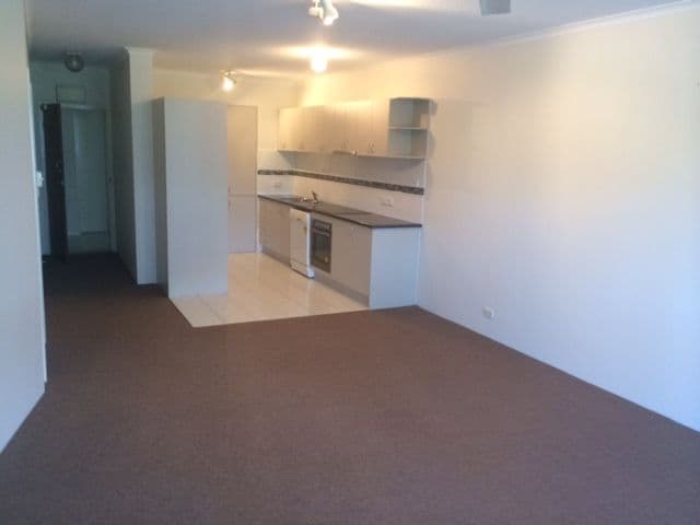 281 Esplanade, CAIRNS NORTH QLD 4870, Cairns North - Thumbnail 3