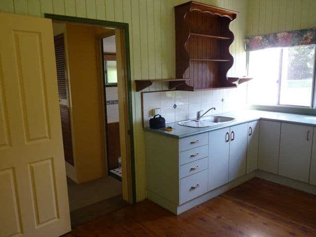 152 Kent Street, OAKEY QLD 4401, Oakey - Thumbnail 6