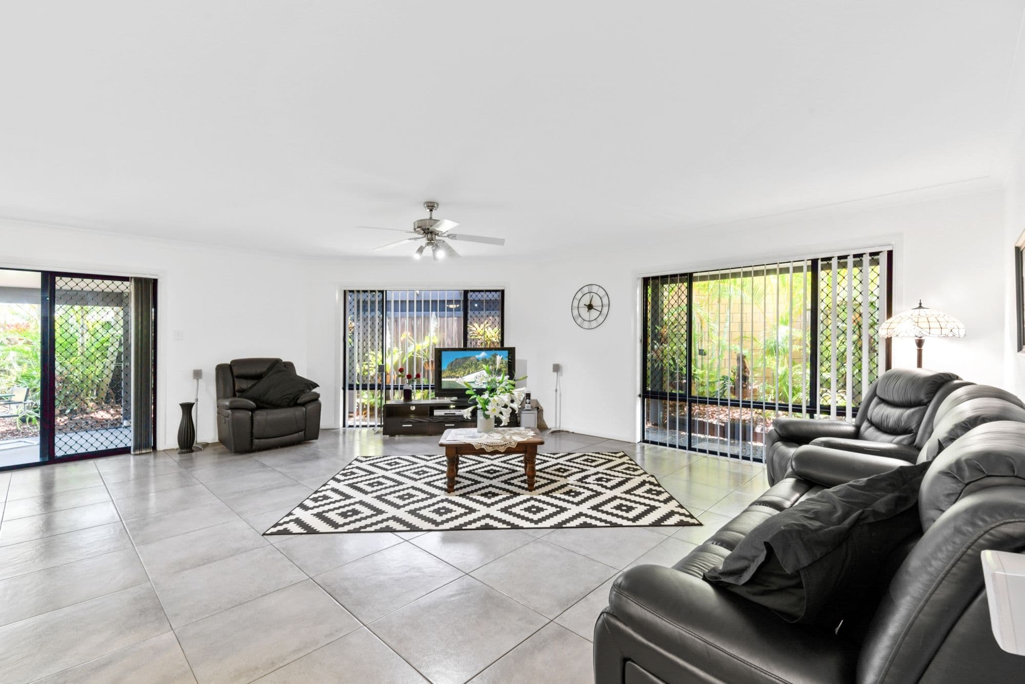 9 Madison Avenue, North Lakes QLD 4509, North Lakes - Thumbnail 5
