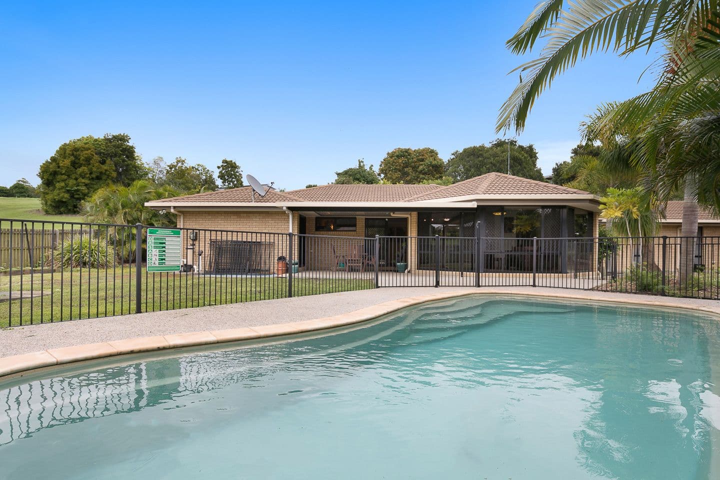 4 Jasmine Court, Dundowran Beach QLD 4655, Dundowran Beach - Thumbnail 3