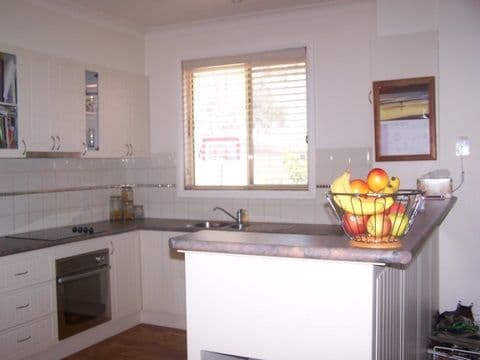 135 Anzac Street, TEMORA NSW 2666, Temora - Thumbnail 2