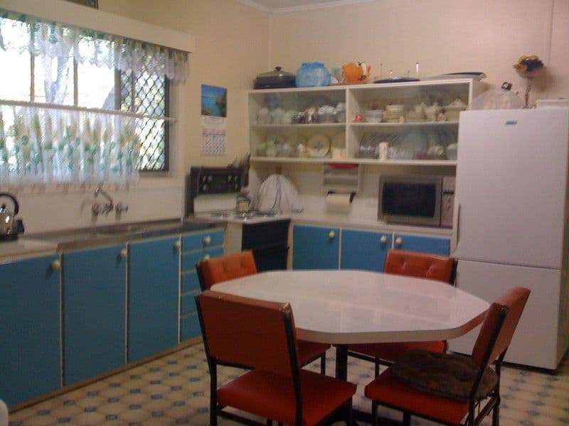 12 Lemana Lane, BURLEIGH HEADS QLD 4220, Burleigh Heads - Thumbnail 4