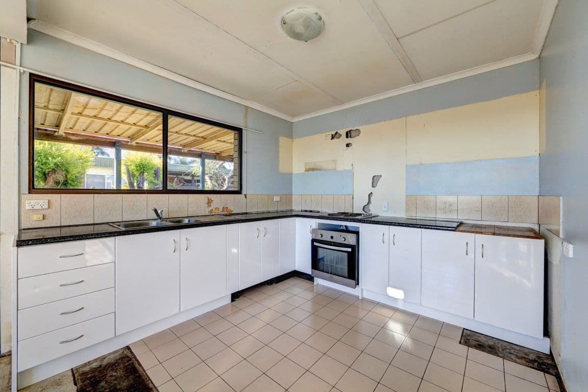 56 Loeskow Street, BUNDABERG NORTH QLD 4670, Bundaberg North - Thumbnail 3