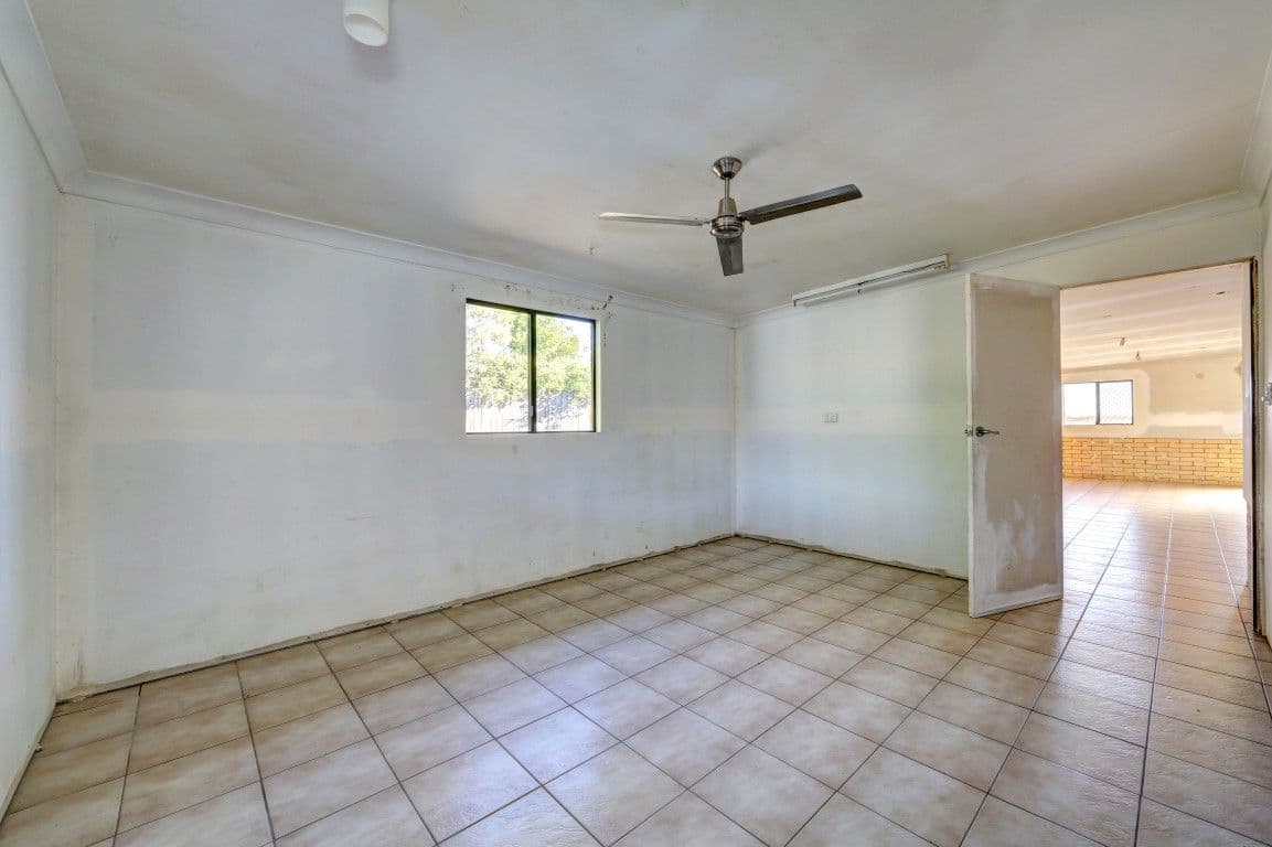 56 Loeskow Street, BUNDABERG NORTH QLD 4670, Bundaberg North - Thumbnail 5