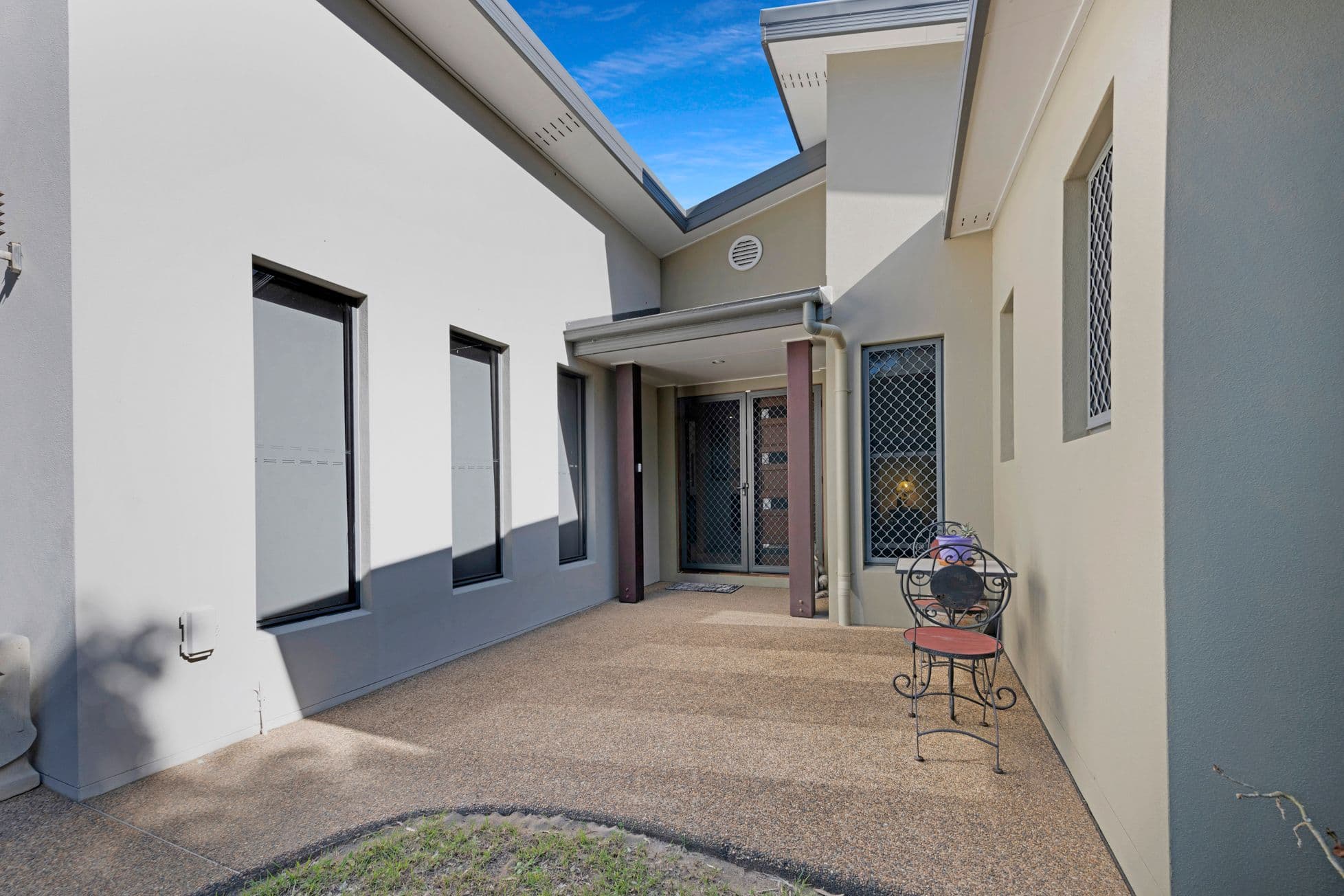 28 Lagoon Drive, Moore Park Beach QLD 4670, Moore Park Beach - Thumbnail 8