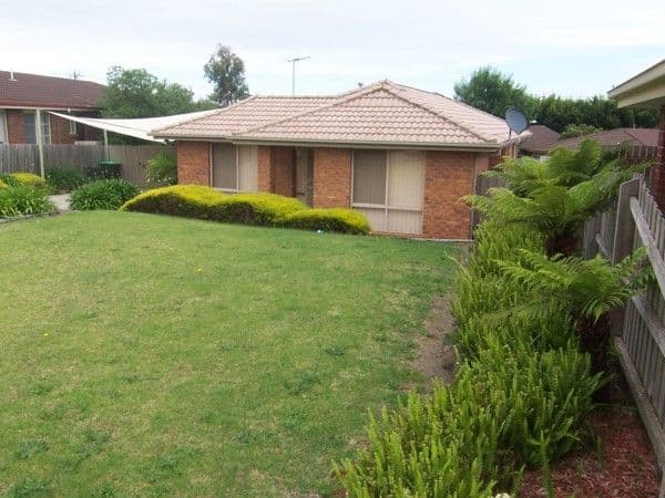 2 Oakes Place, CARRUM DOWNS VIC 3201, Carrum Downs - Image 1