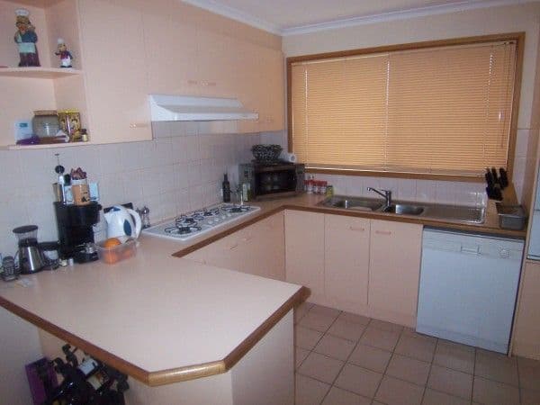 2 Oakes Place, CARRUM DOWNS VIC 3201, Carrum Downs - Thumbnail 3