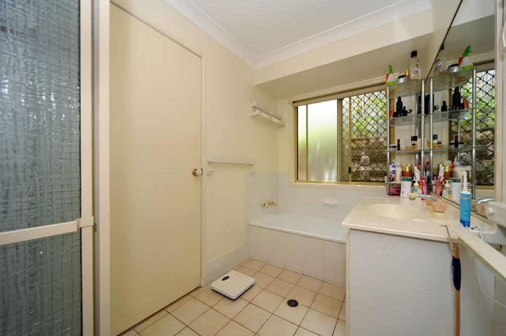 25 Warana Street, THE GAP QLD 4061, The Gap - Thumbnail 8