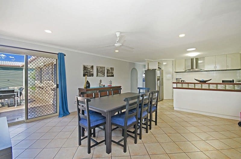 21 Kristy Crescent, EIMEO QLD 4740, Eimeo - Thumbnail 3
