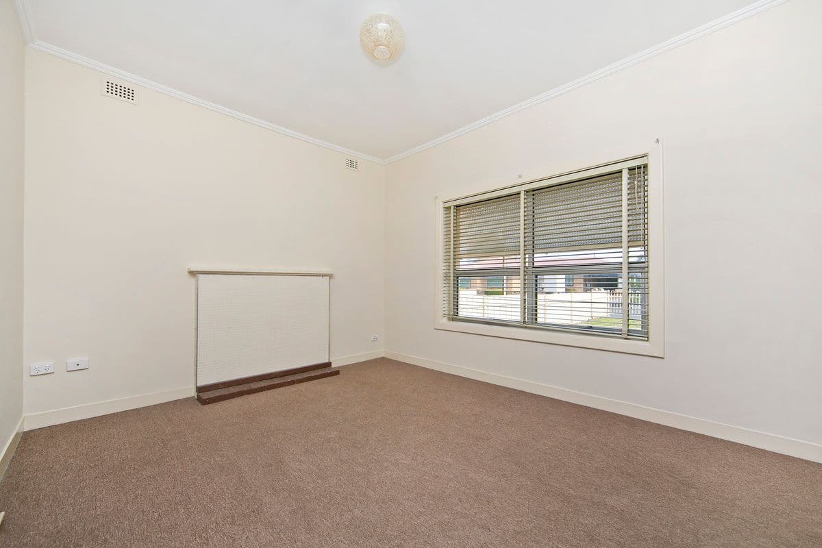 28 Fourth Street, NURIOOTPA SA 5355, Nuriootpa - Thumbnail 6