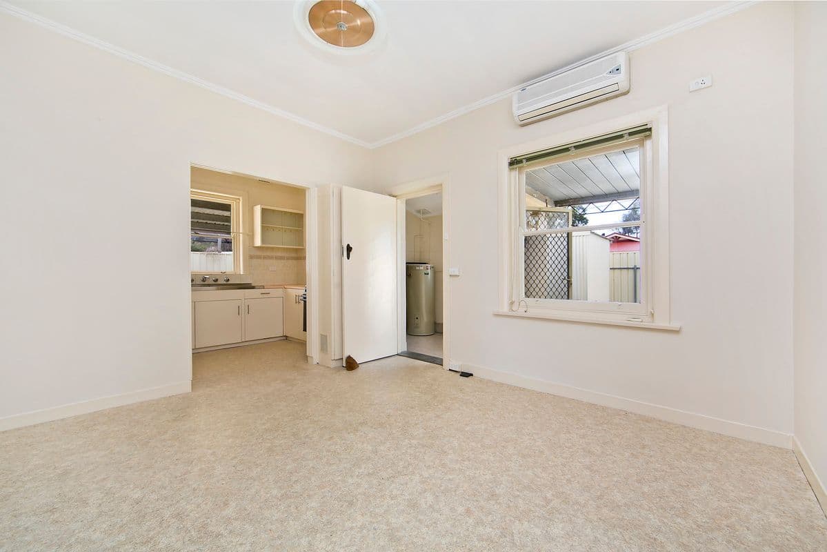 28 Fourth Street, NURIOOTPA SA 5355, Nuriootpa - Thumbnail 8