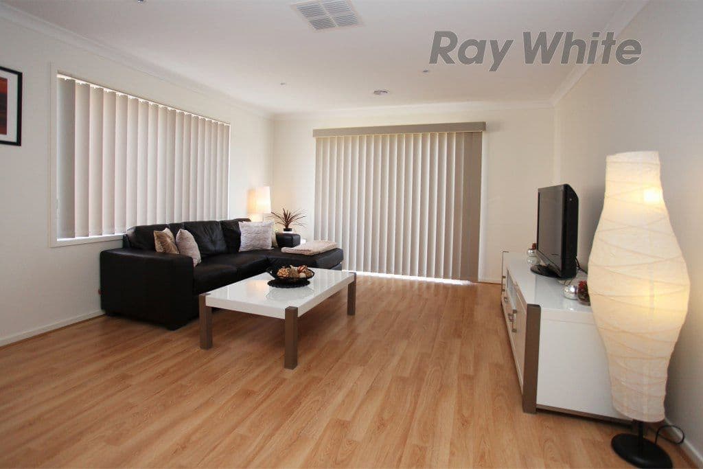 78 Tristania Drive, POINT COOK VIC 3030, Point Cook - Thumbnail 8