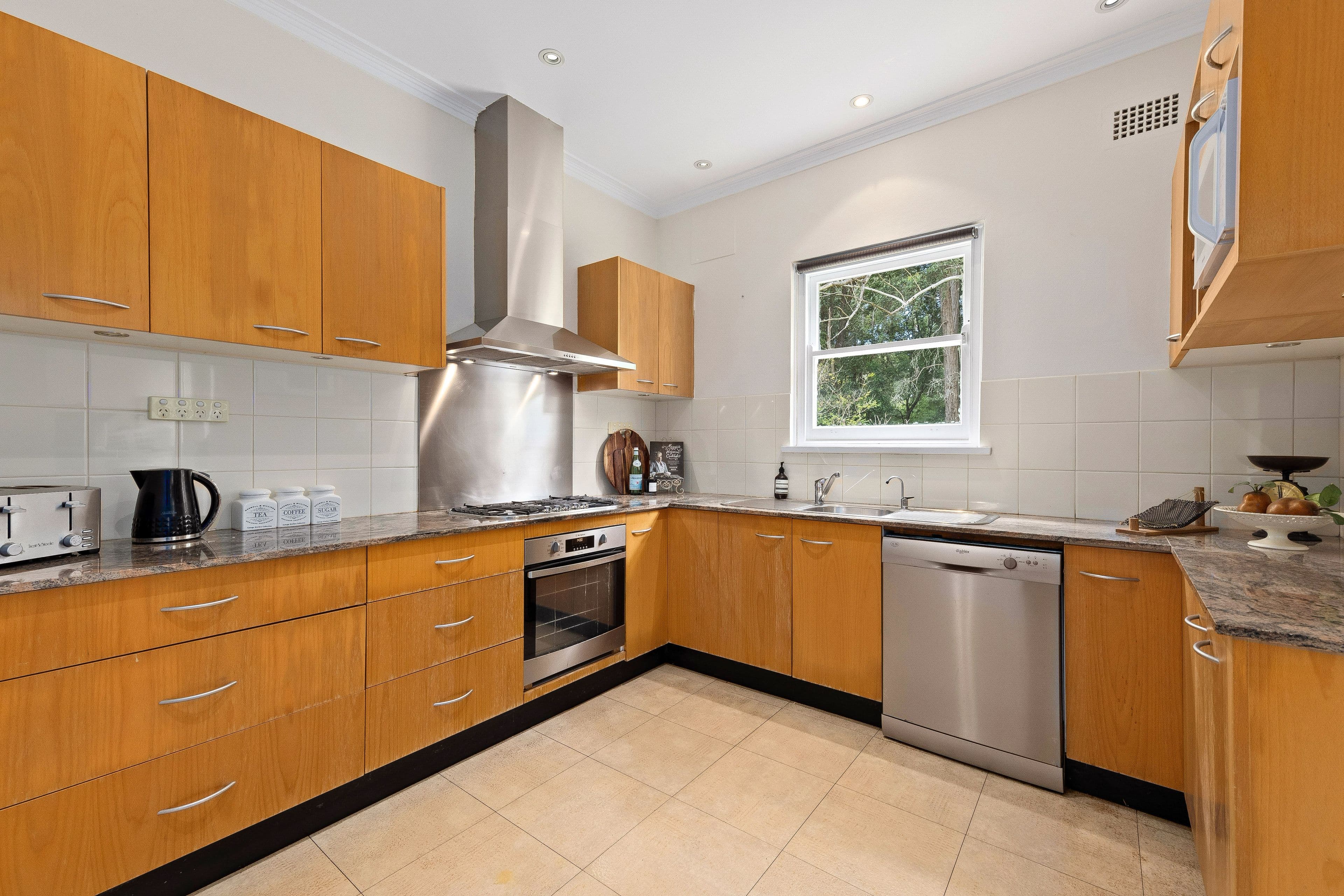 121 Junction Lane, Wahroonga NSW 2076, Wahroonga - Thumbnail 4