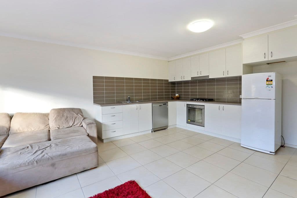 7 Isabella Street, Grovedale VIC 3216, Grovedale - Thumbnail 2