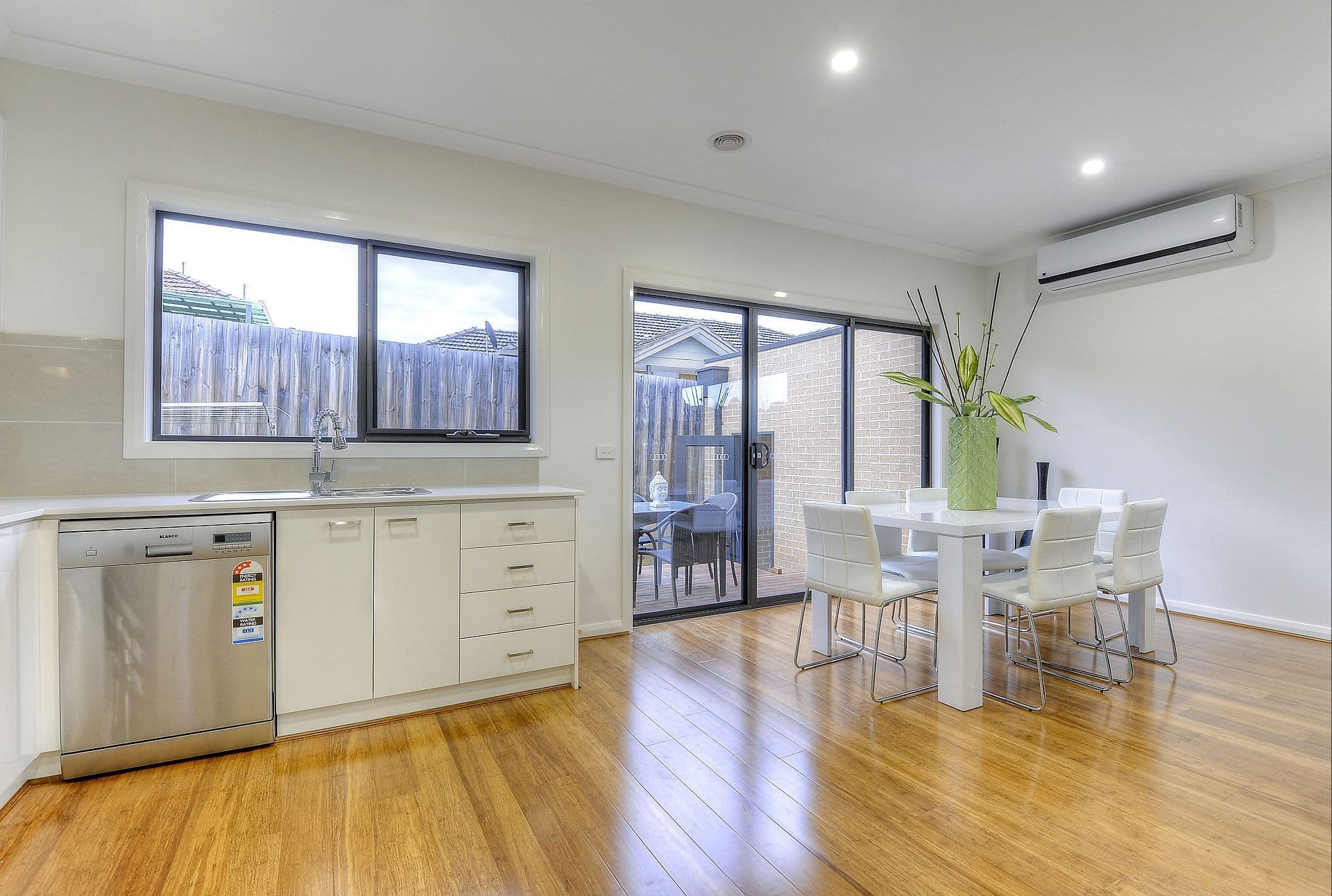 28 Miranda Road, Reservoir VIC 3073, Reservoir - Thumbnail 5