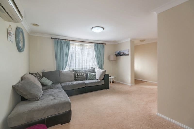 8 Rodd Place, Orange - Thumbnail 4