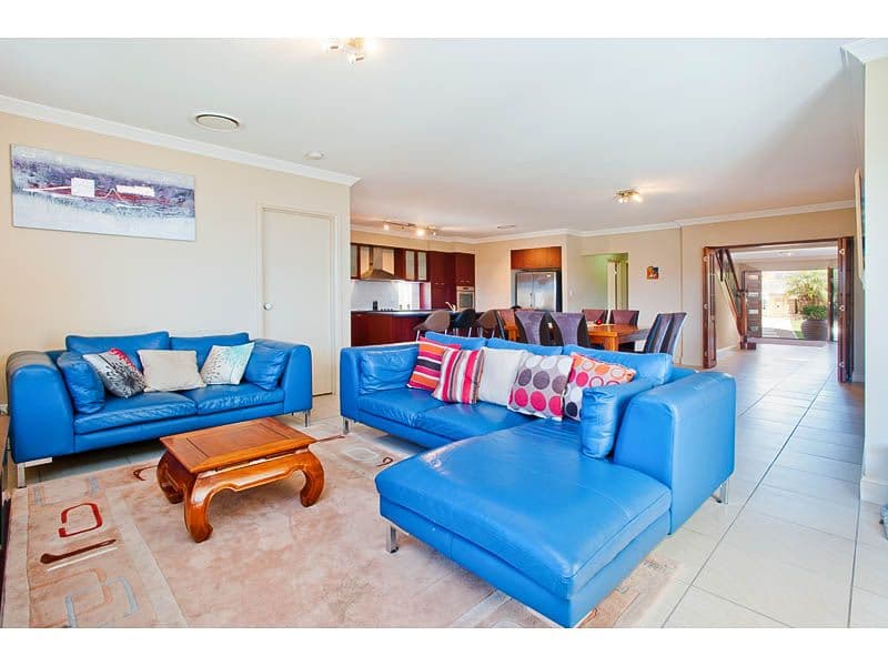 109 Kavanagh Road, WISHART QLD 4122, Wishart - Thumbnail 2