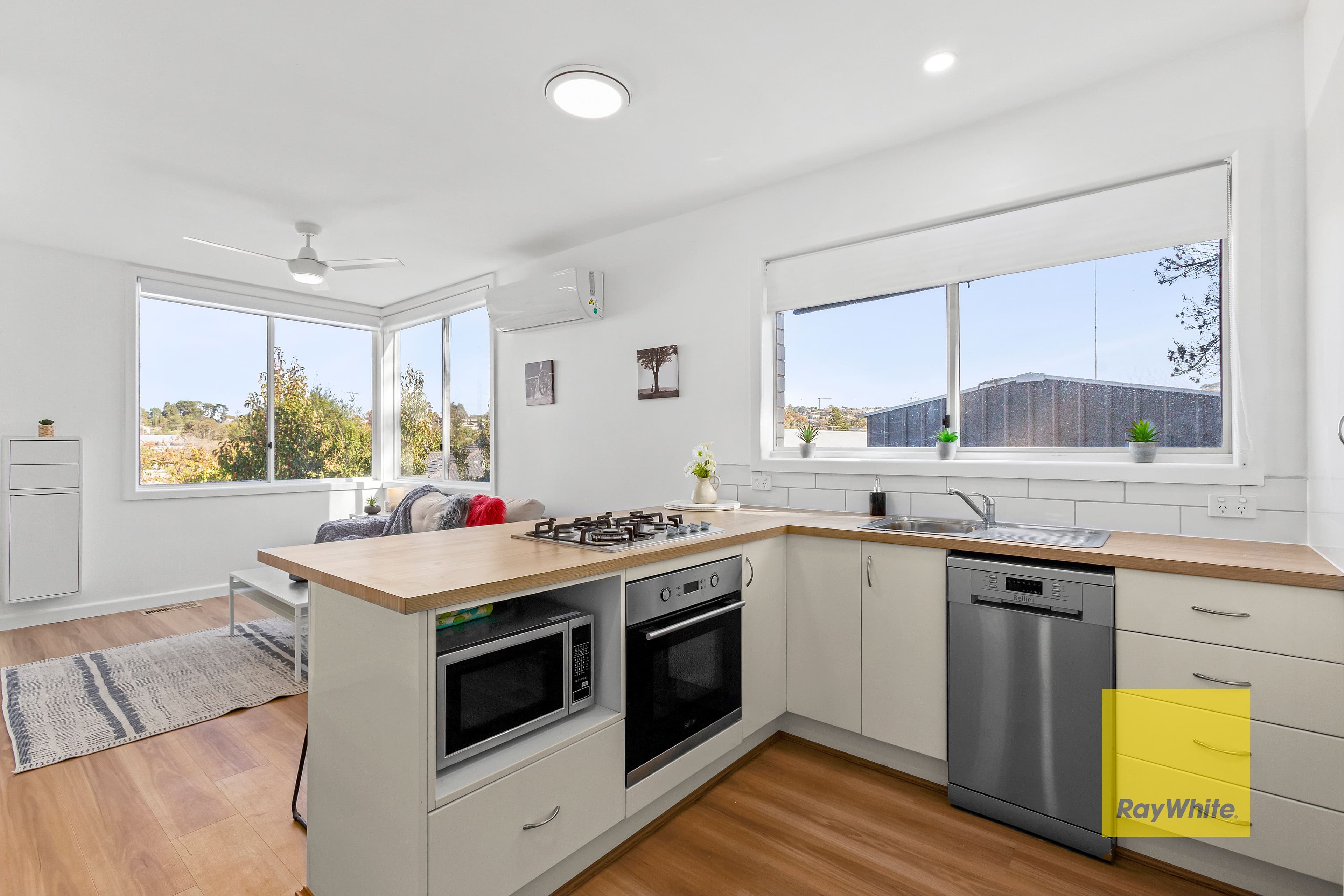 25 North Valley Road, Highton VIC 3216, Highton - Thumbnail 3