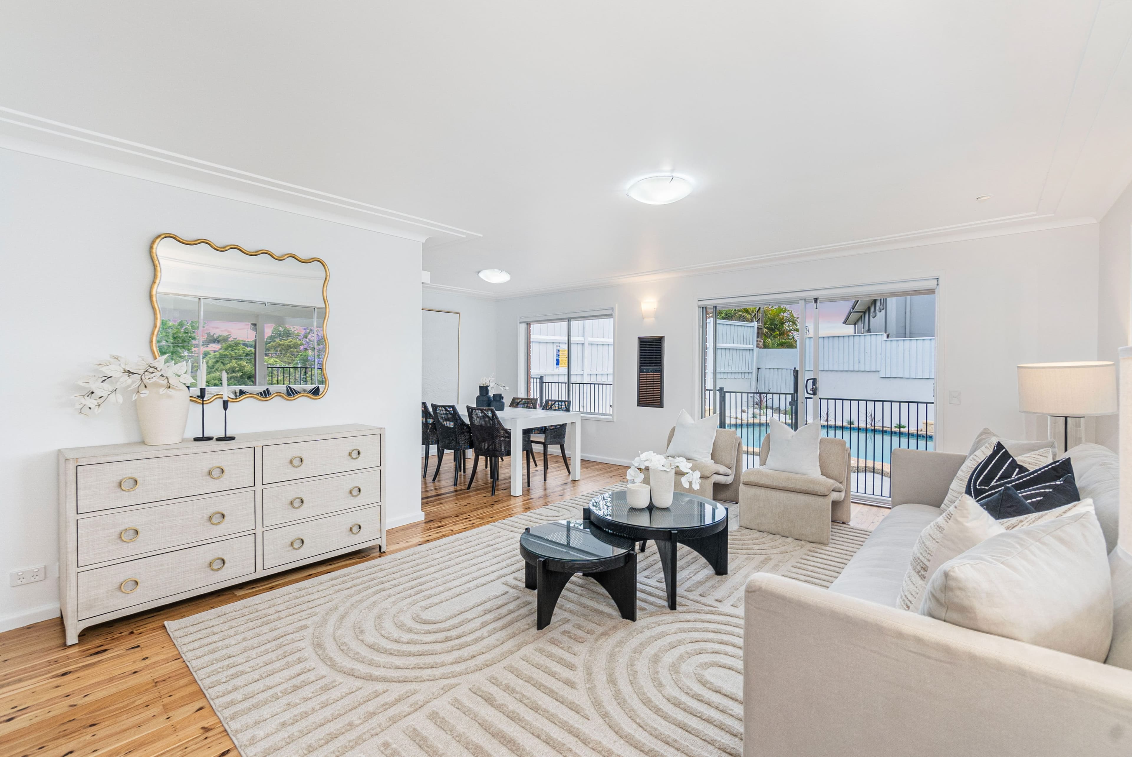 9 Daphne Avenue, Castle Hill NSW 2154, Castle Hill - Thumbnail 3