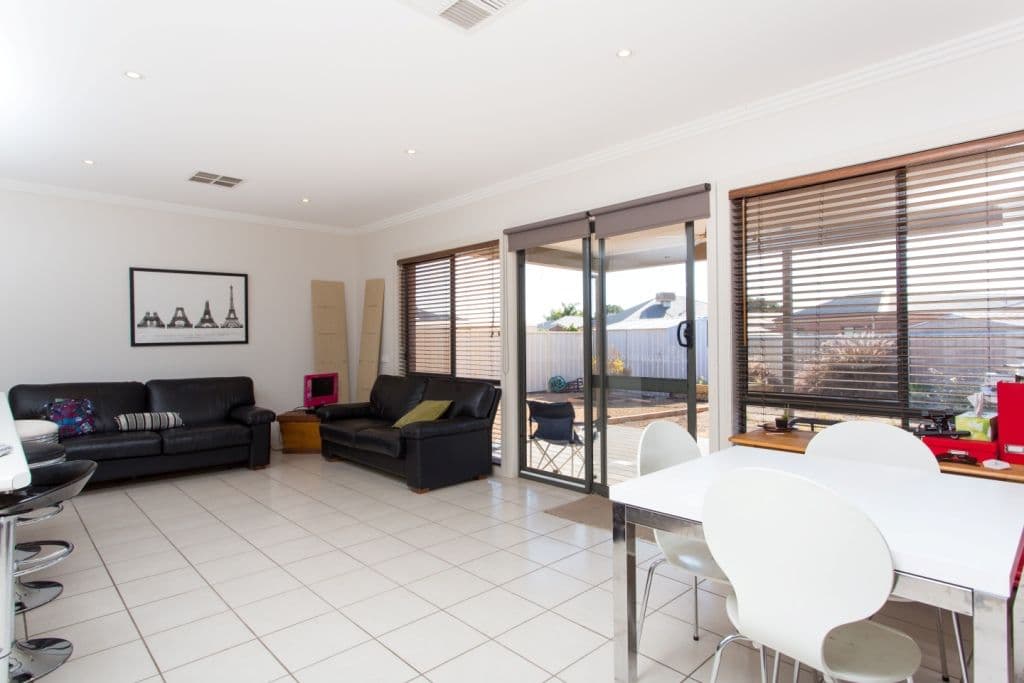 7 Tasman Court, MILDURA VIC 3500, Mildura - Thumbnail 4