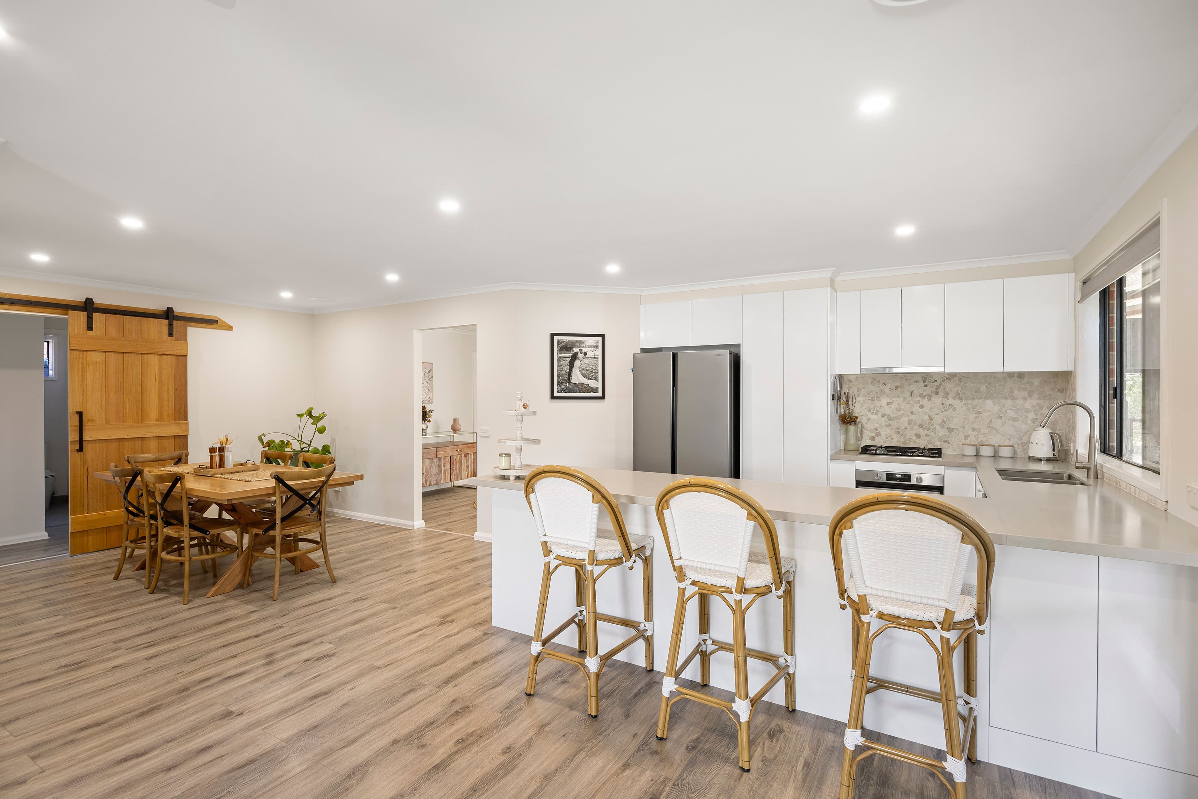 26 Sorbonne Drive, Sunbury VIC 3429, Sunbury - Thumbnail 2