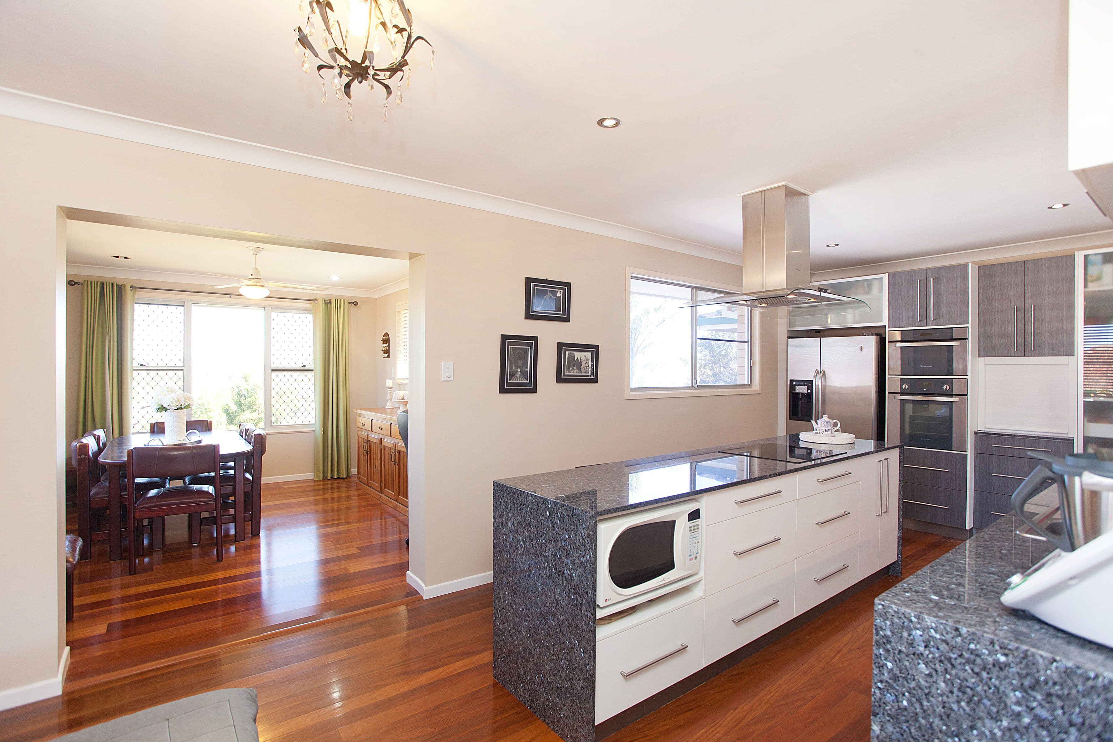 17 Tandanya Street, Mansfield QLD 4122, Mansfield - Thumbnail 2