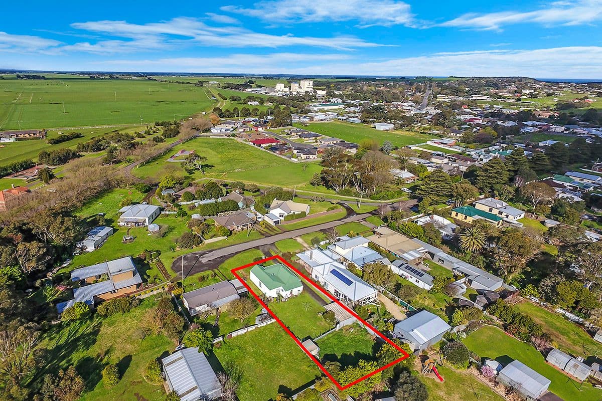 33 Station Street, Koroit VIC 3282, Koroit - Thumbnail 3