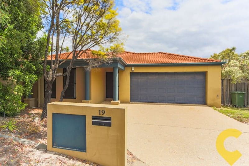 19 Amsonia Court, Arundel - Thumbnail 6