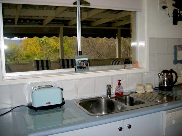 72 Sternberg Crescent, WANNIASSA ACT 2903, Wanniassa - Thumbnail 6
