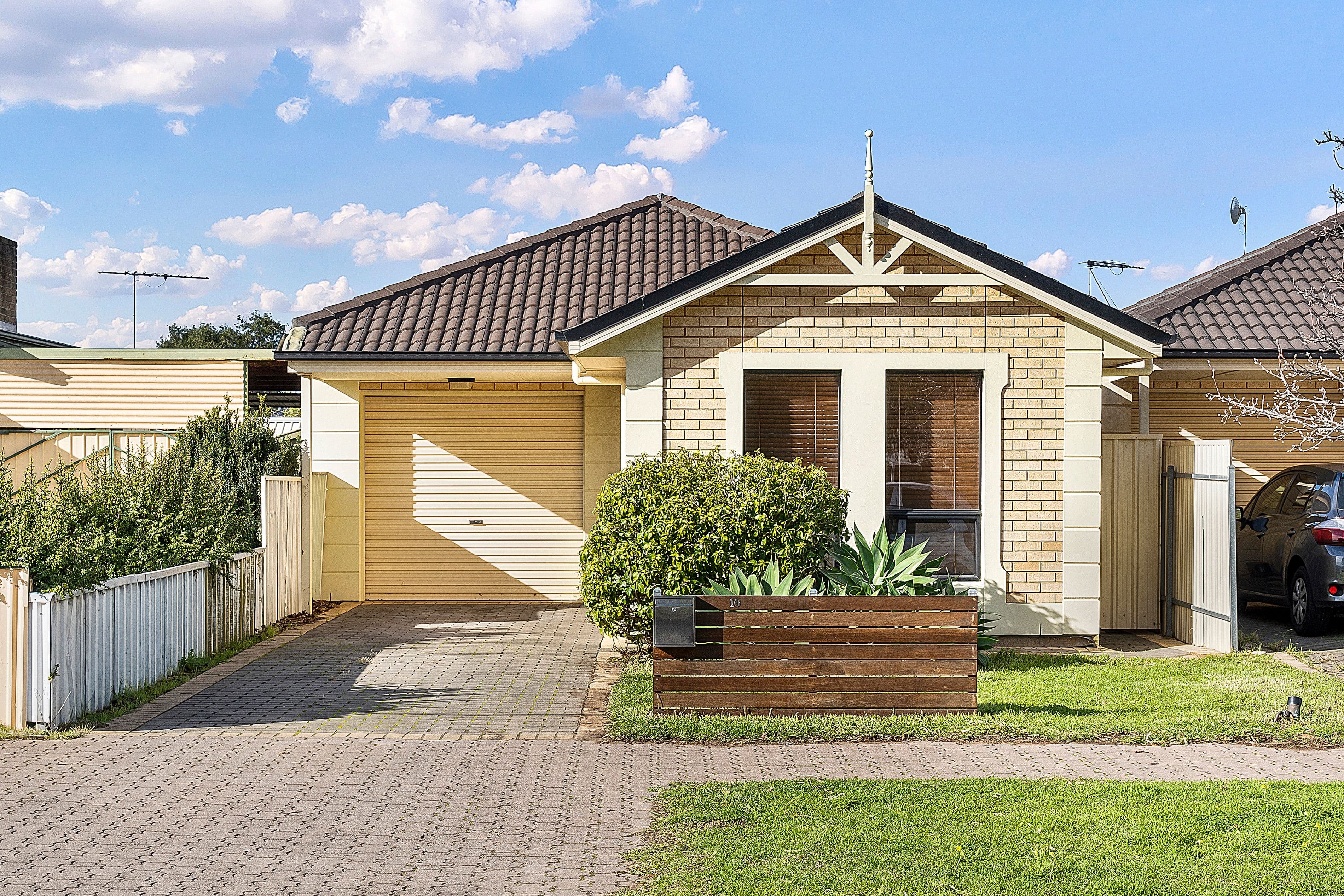 10 Manoora Street, Greenacres SA 5086, Greenacres - Image 1