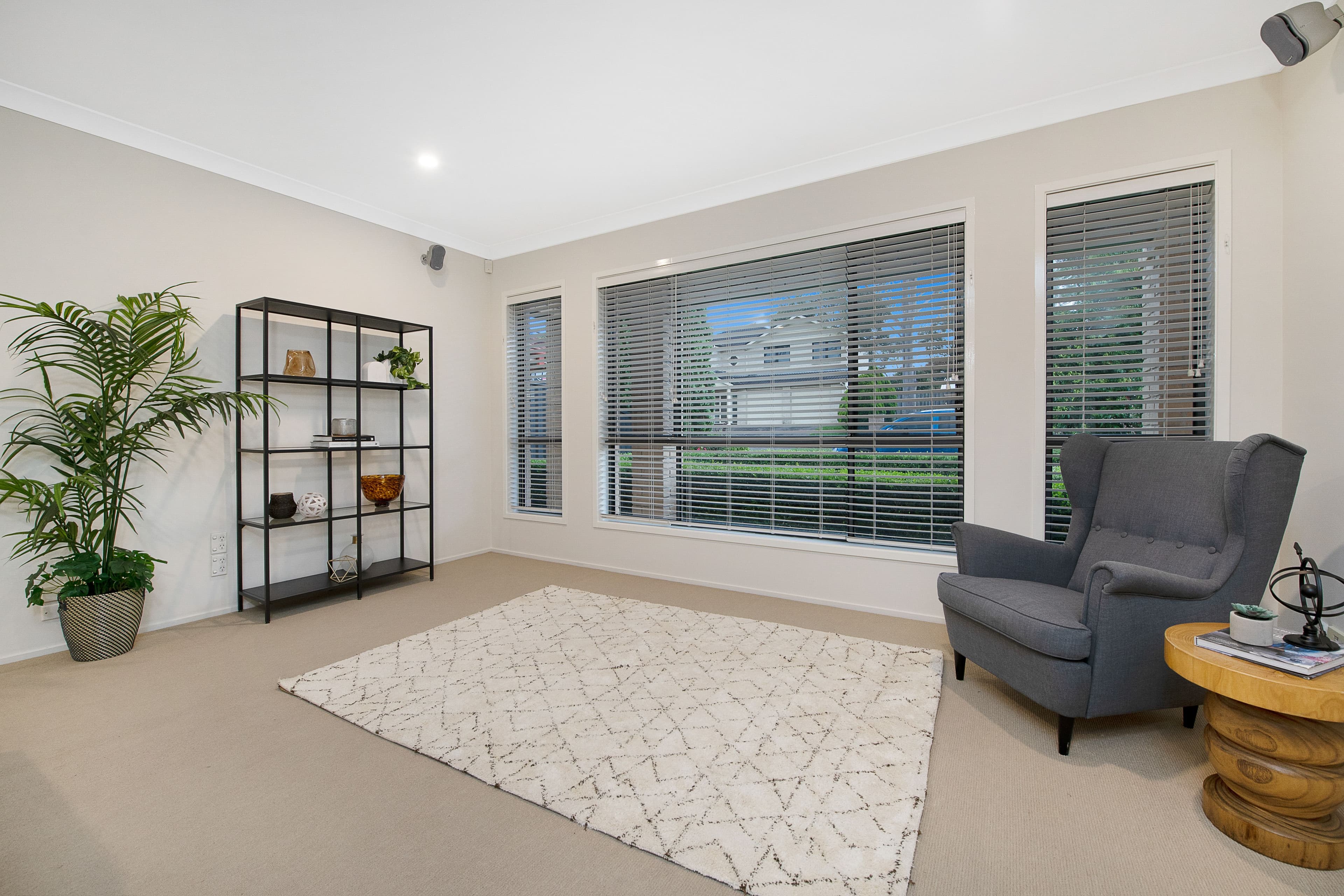 30 Kentwell Crescent, Stanhope Gardens NSW 2768, Stanhope Gardens - Thumbnail 2