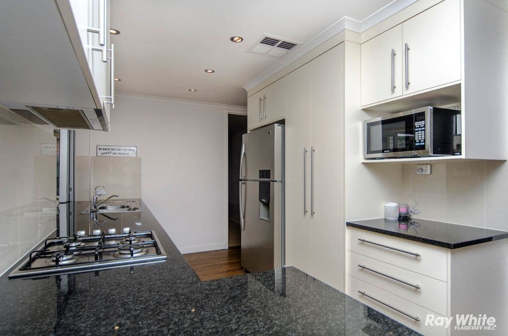 7 Easton Road, Happy Valley SA 5159, Happy Valley - Thumbnail 5