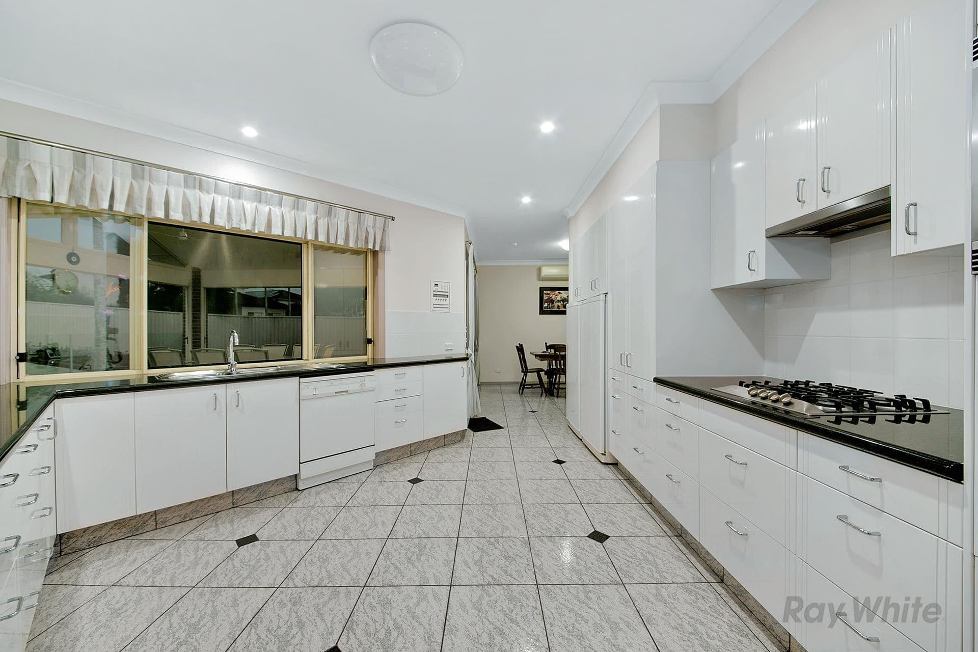 48 Bordeaux Street, Eight Mile Plains QLD 4113, Eight Mile Plains - Thumbnail 5