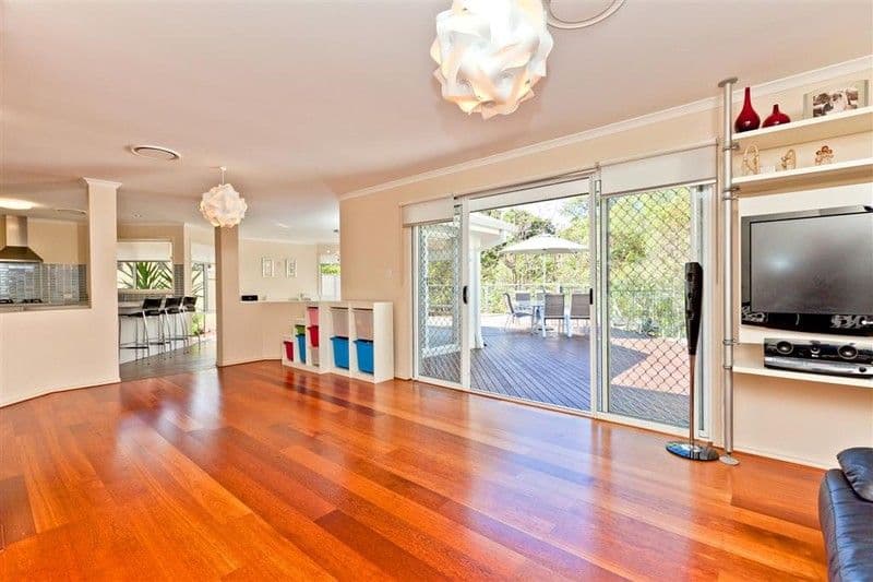 50 Sunningdale Drive, REDLAND BAY QLD 4165, Redland Bay - Thumbnail 4
