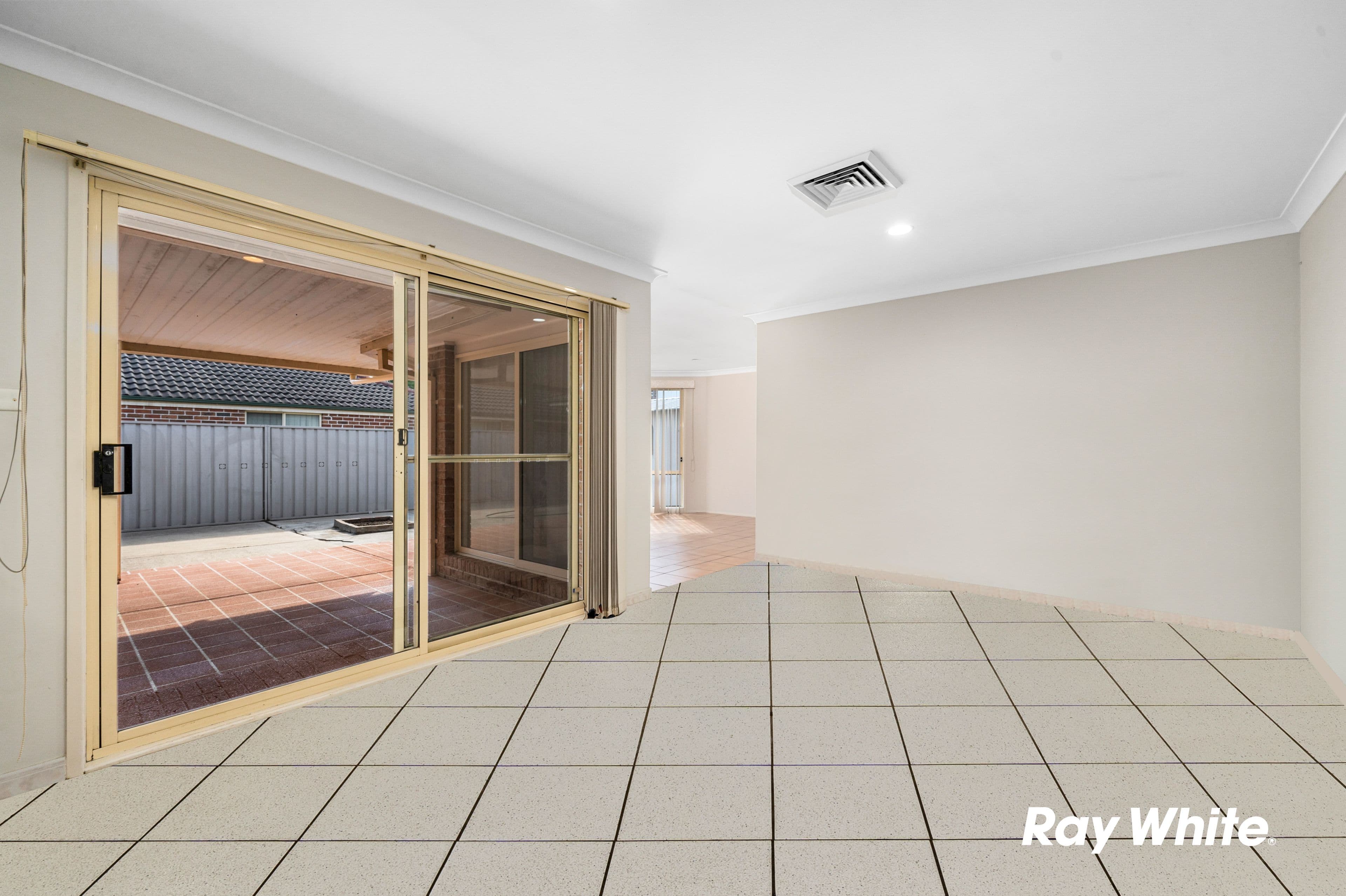 26 Olwen Place, Quakers Hill NSW 2763, Quakers Hill - Thumbnail 4