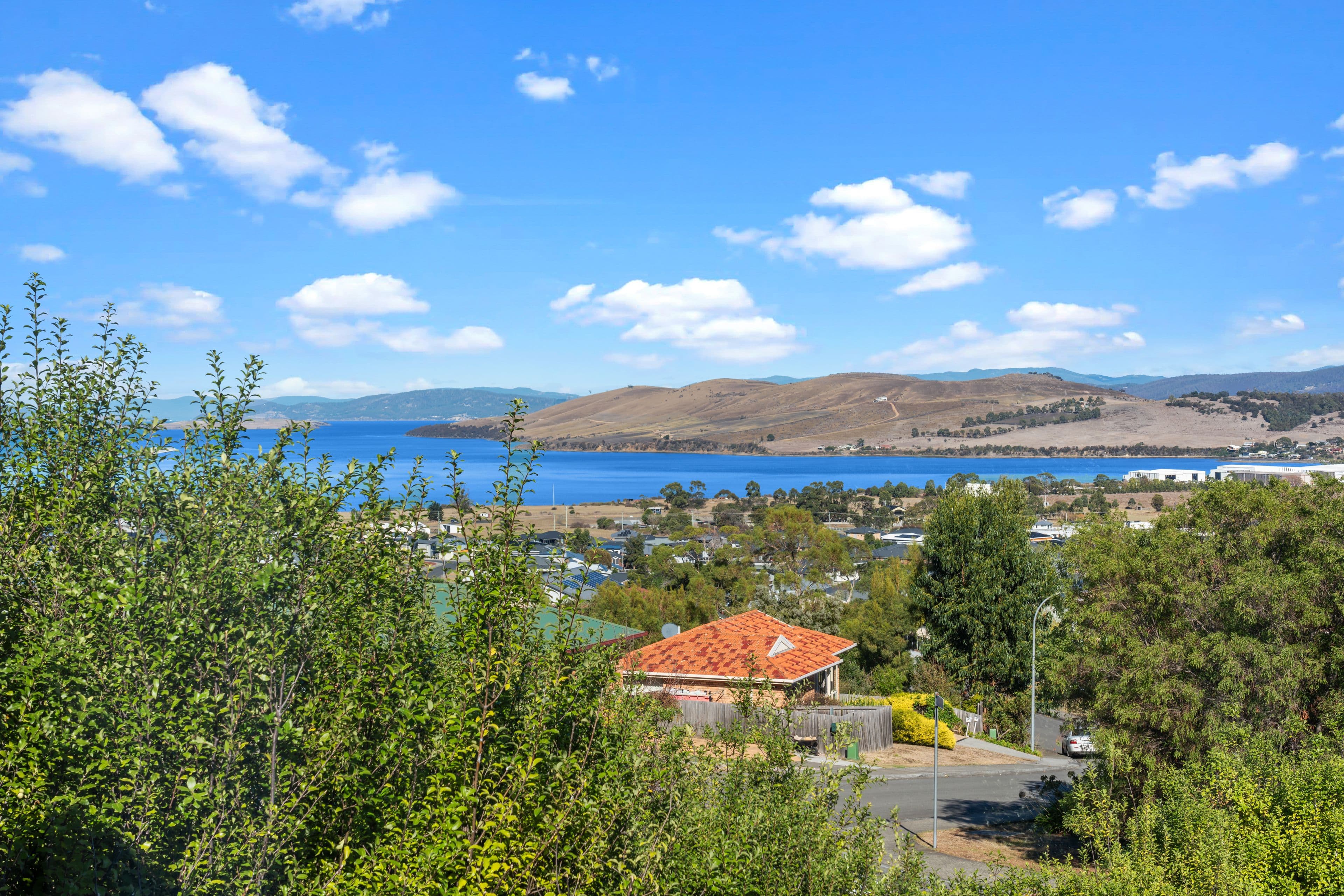 23 Cologne Drive, Oakdowns TAS 7019, Oakdowns - Thumbnail 2