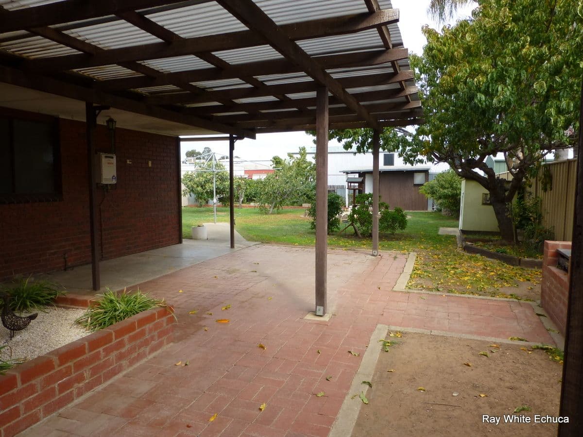 77 Service Street, ECHUCA VIC 3564, Echuca - Thumbnail 3