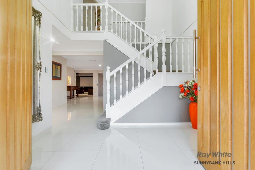 22 Grassland Place, Sunnybank Hills QLD 4109, Sunnybank Hills - Thumbnail 3