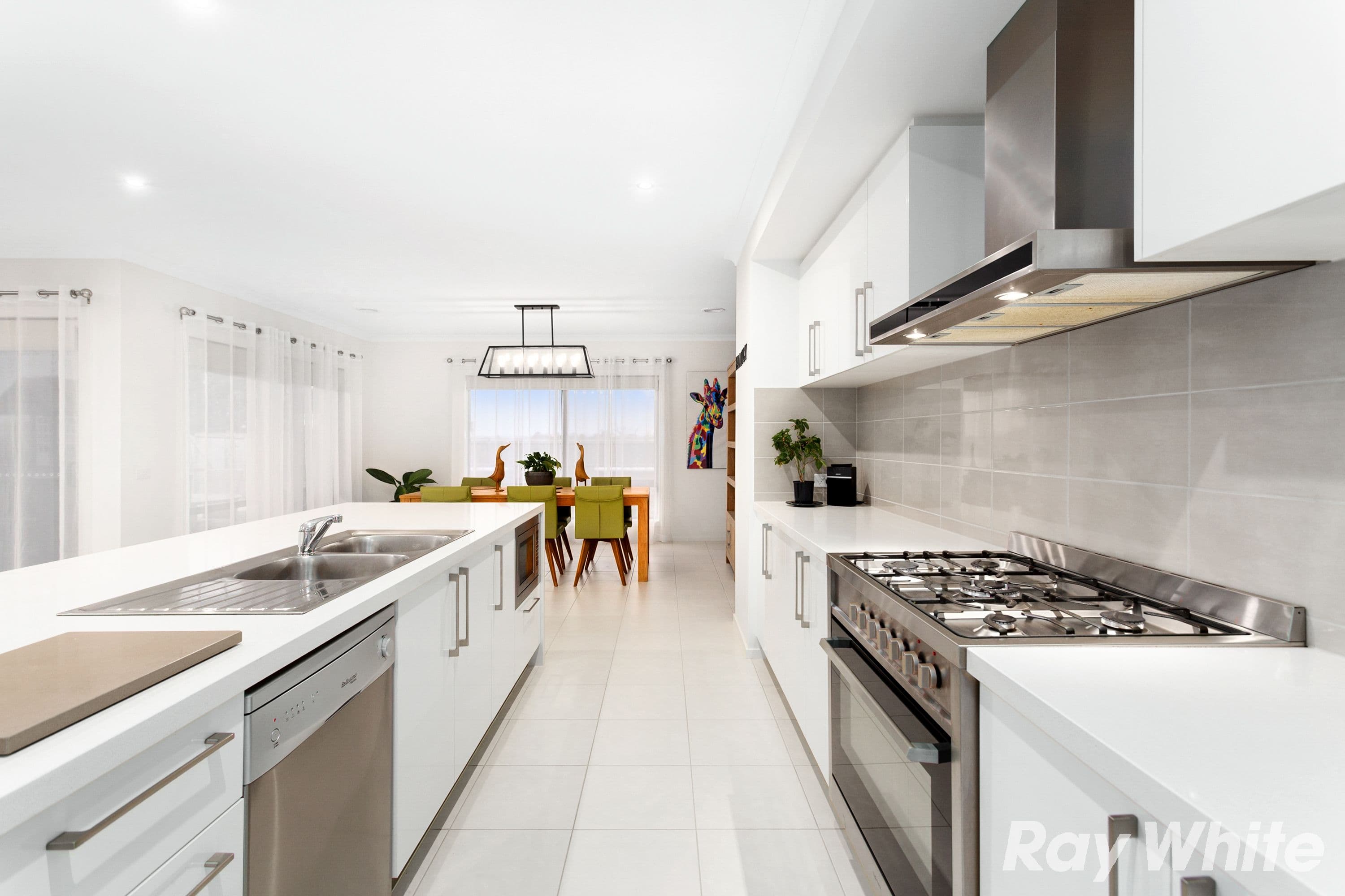 49 Diamond Drive, Koo Wee Rup VIC 3981, Koo Wee Rup - Thumbnail 3