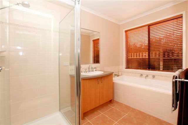 16 Mosman Way, CRAIGIEBURN VIC 3064, Craigieburn - Thumbnail 7