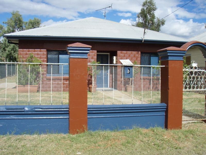 92 Edward Street, Charleville QLD 4470, Charleville - Image 1