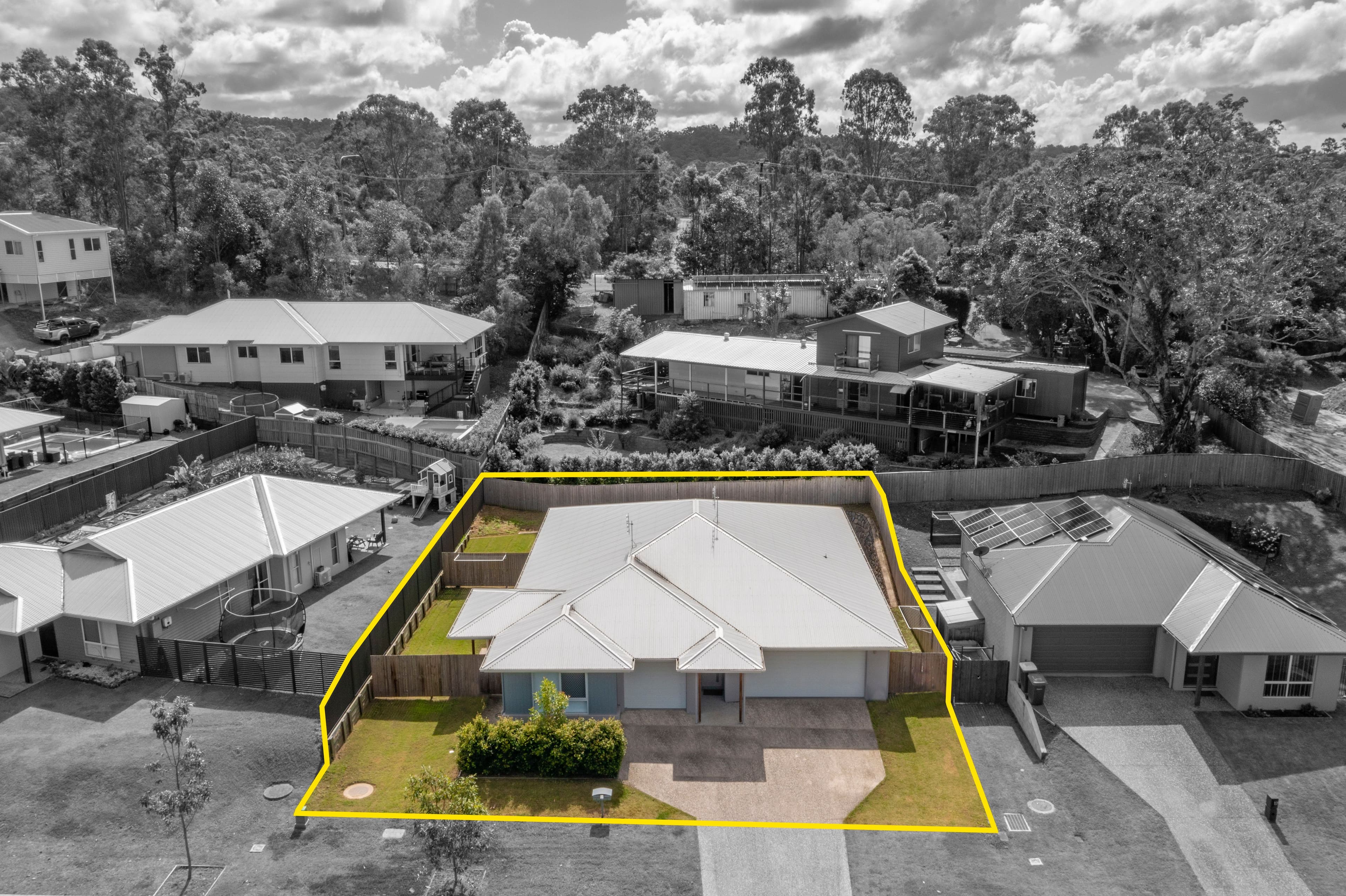 15 Holland Street, Landsborough QLD 4550, Landsborough - Image 1