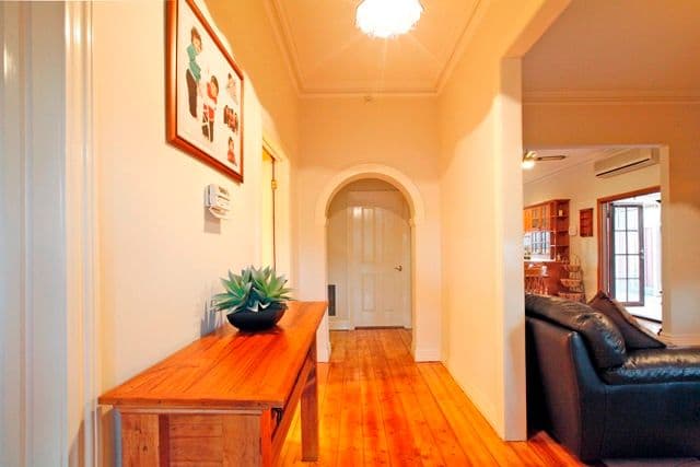 61 Cuthbert Road, RESERVOIR VIC 3073, Reservoir - Thumbnail 6