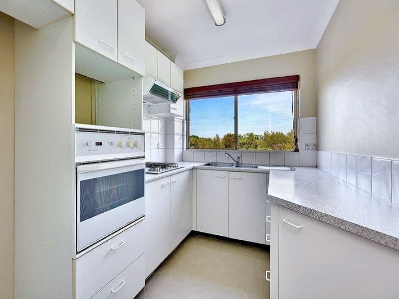 6/10 Broughton Street, Canterbury - Thumbnail 4
