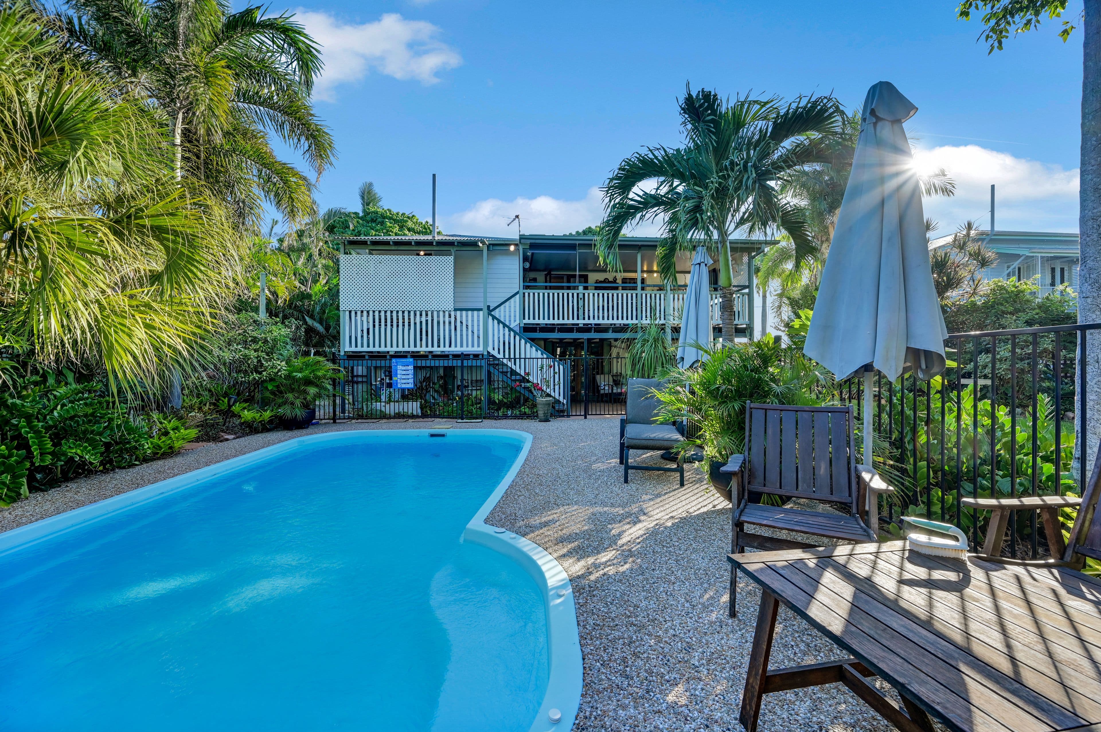 30 Lowth Street, Rosslea QLD 4812, Rosslea - Thumbnail 2