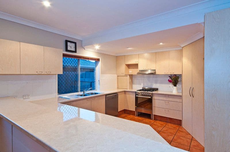 69 Twenty Fifth Avenue, PALM BEACH QLD 4221, Palm Beach - Thumbnail 4