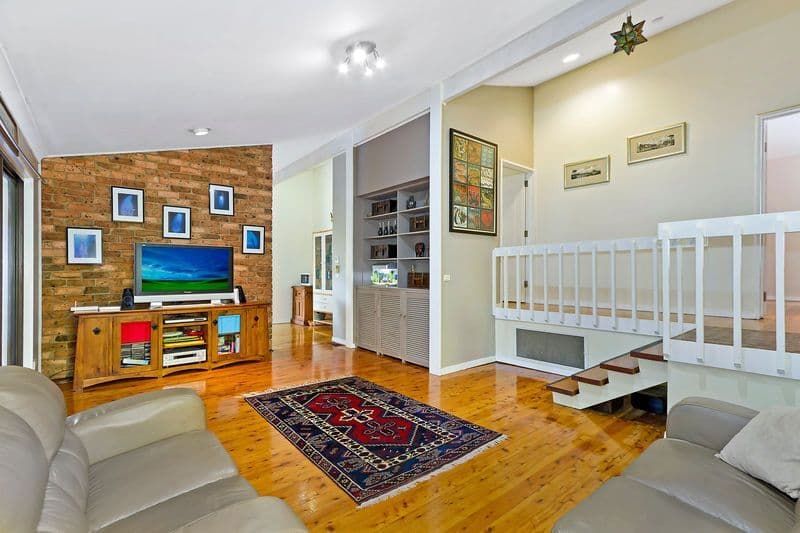 29 Shannon Parade, BERKELEY VALE NSW 2261, Berkeley Vale - Thumbnail 4