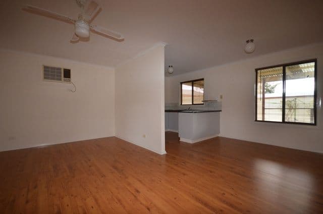 3 Jessie Street, CLARE SA 5453, Clare - Thumbnail 2